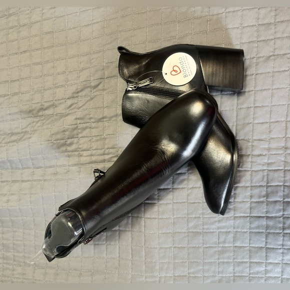 NWT Blondo Siena Waterproof Bootie - Picture 5 of 8